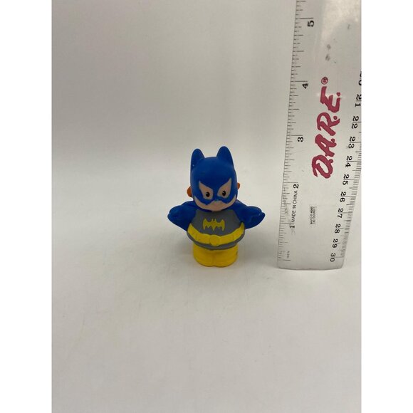 Fisher-Price Little People DC Comics Batgirl: Toddler Educational Toy - Picture 2 of 7